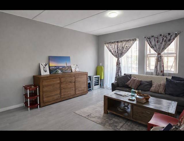 2 BEDROOM APARTMENT FOR SALE IN PARKLANDS